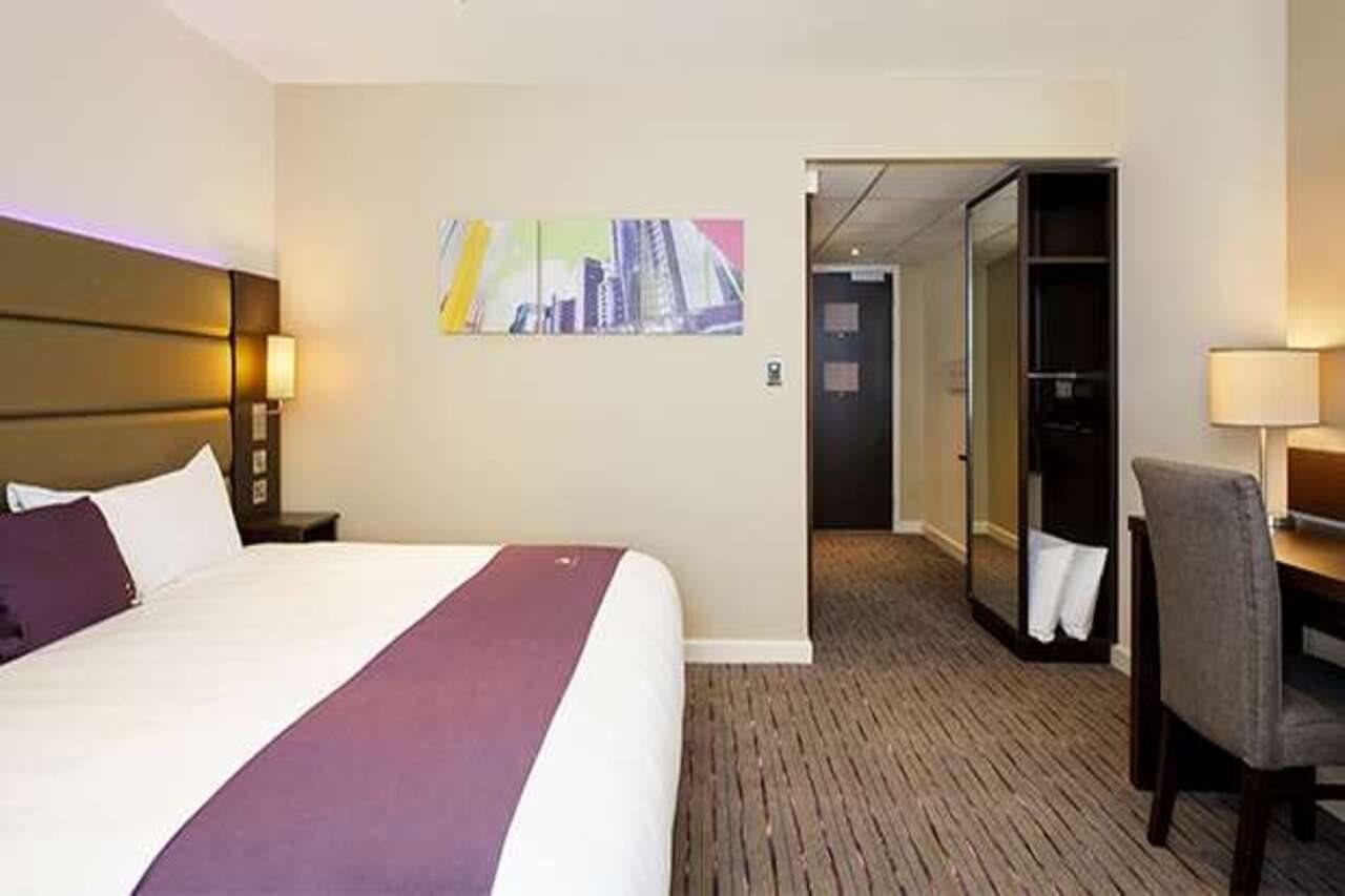 Premier Inn Dundee North Bagian luar foto