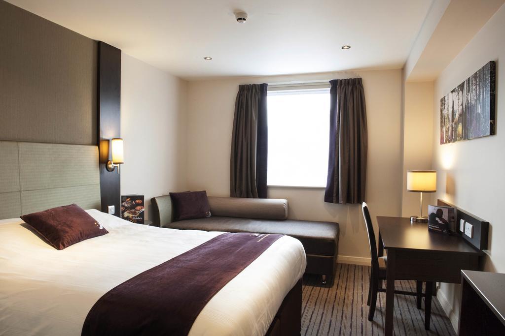 Premier Inn Dundee North Ruang foto