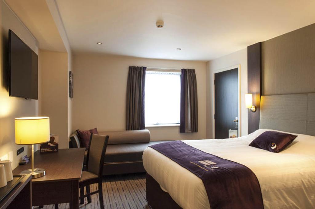 Premier Inn Dundee North Bagian luar foto