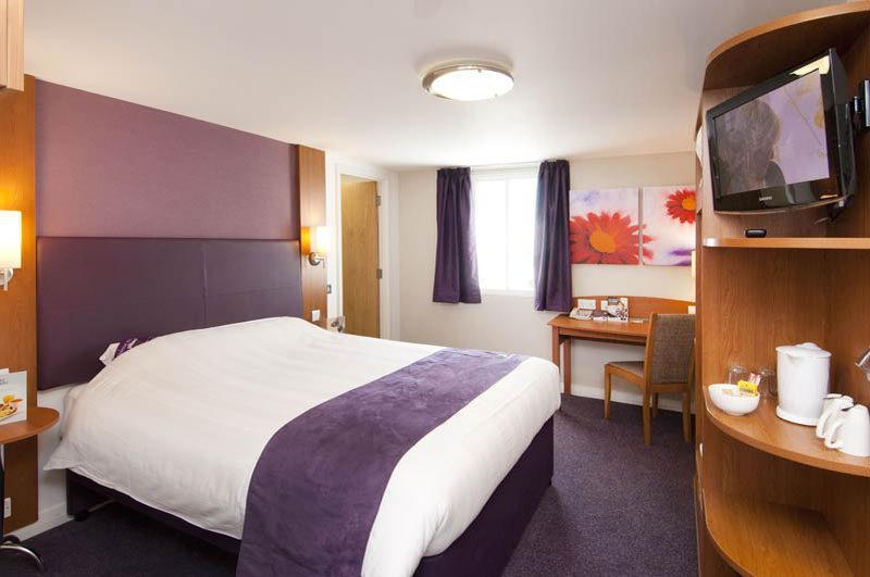 Premier Inn Dundee North Bagian luar foto